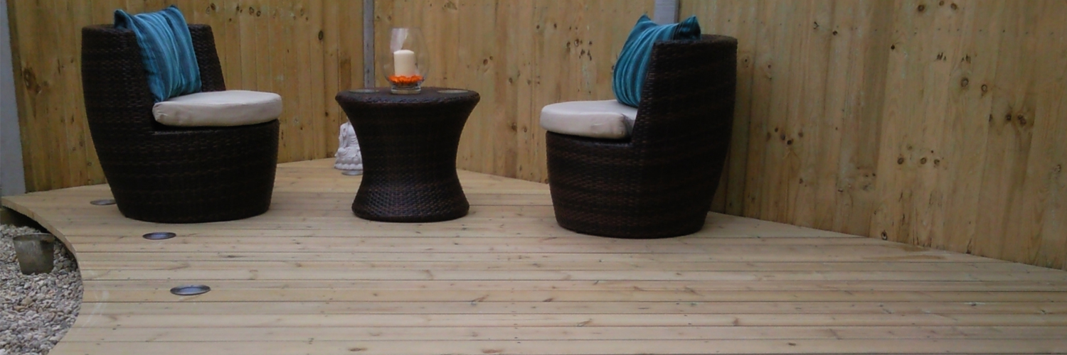 Decking image from Stylecast